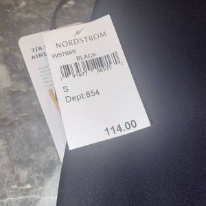 NWT ALO Airlift Leggings